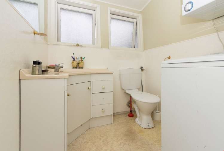 2/220a Church Street Onehunga_11