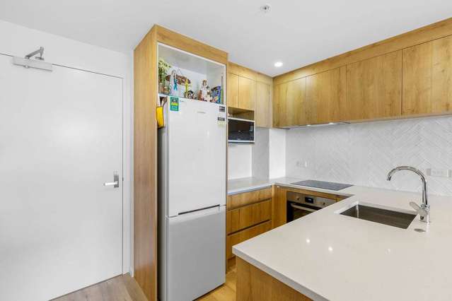 305C/553 Glenfield Road Glenfield_3