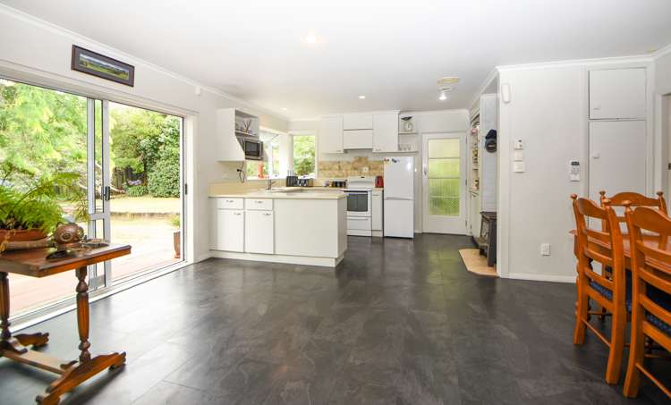 48 Victoria Street Carterton_5