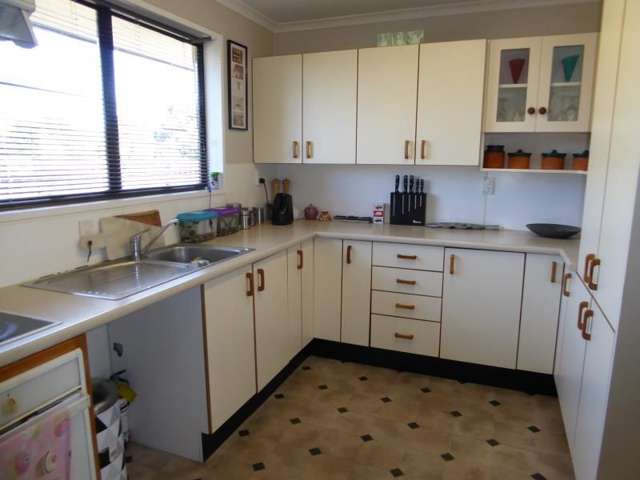 6 Chaucer Street Rolleston_2