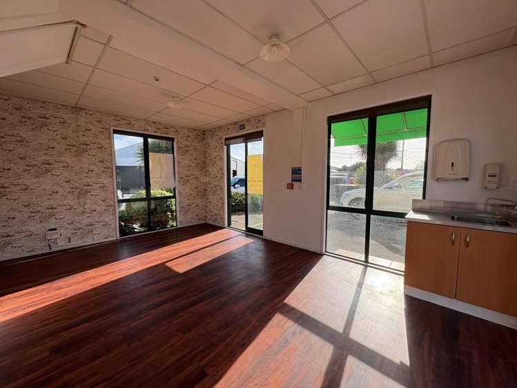 Address withheld Woolston_4