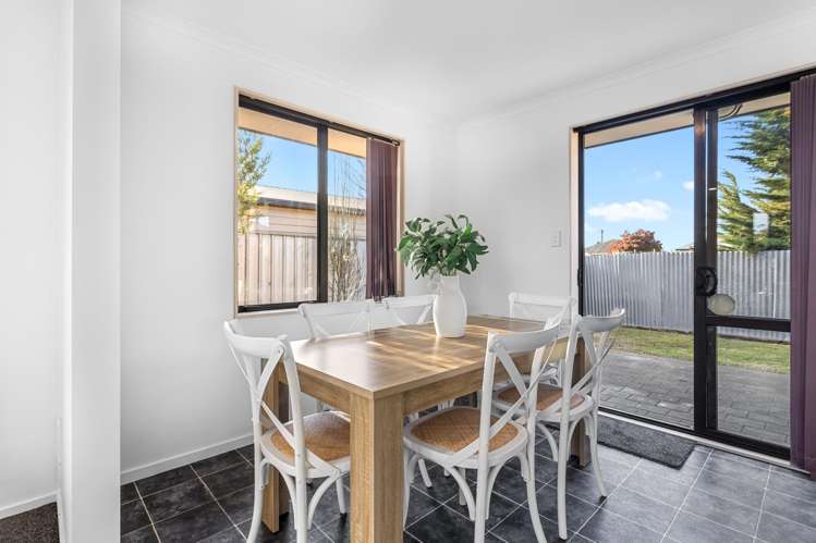 260f Breezes Road Aranui_5