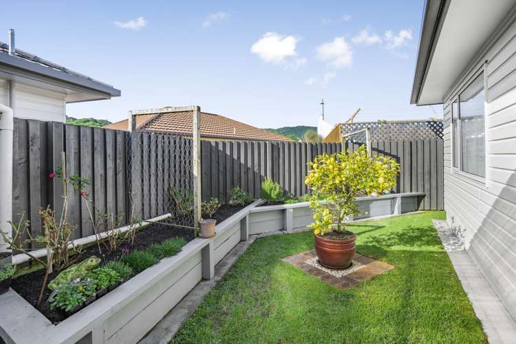 22 Woodland Mews Wainuiomata_3