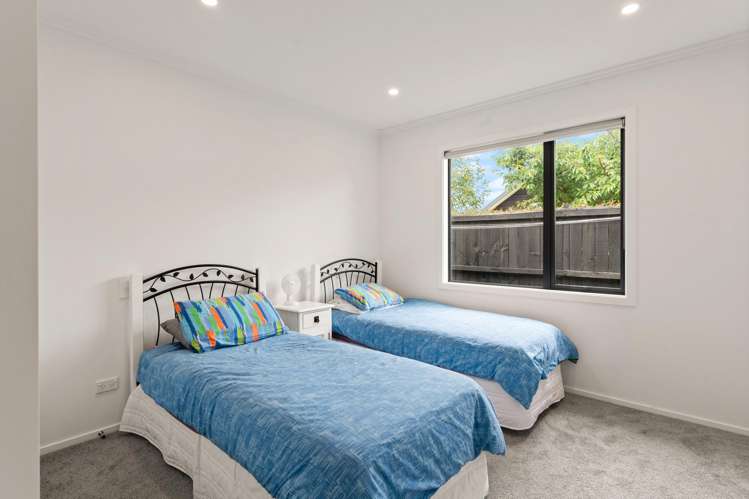 17 Thornly Park Avenue Mosgiel_15