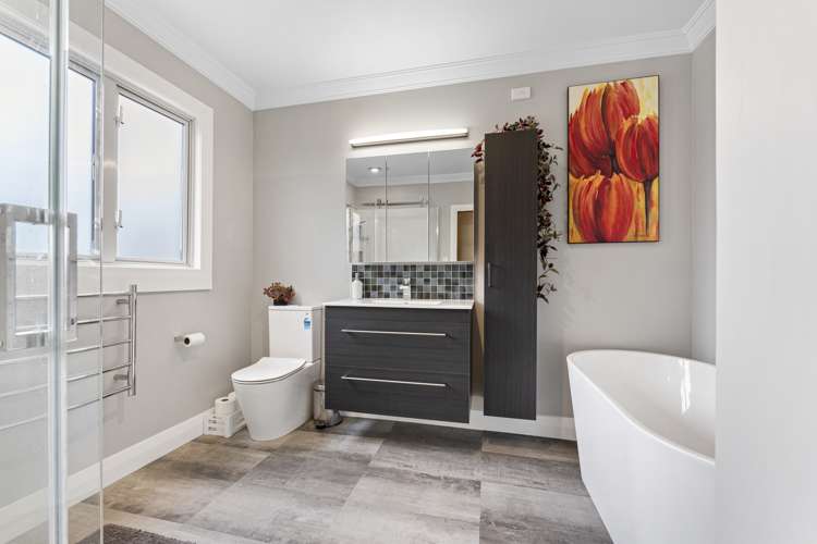 210 Kimbolton Road Feilding_13