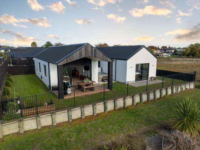 Stylish & Serene Family Living