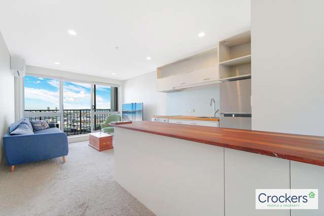 1502/53 Cook Street 10015_1