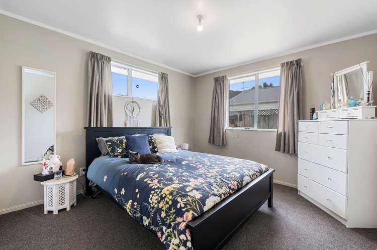 23 Grayson Avenue Mangakakahi_7