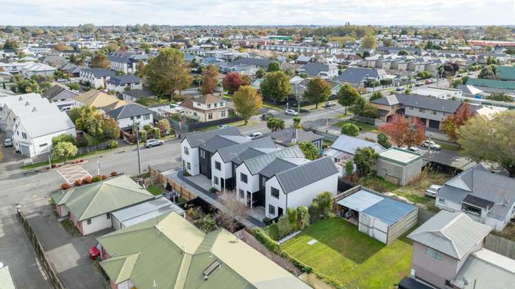 4/99 King Street Sydenham_26