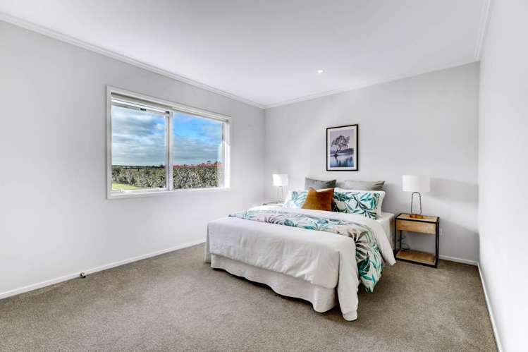 131 McRobbie Road Kingseat_22