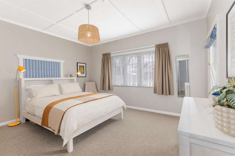 41 Royal Street Upper Hutt Central_12