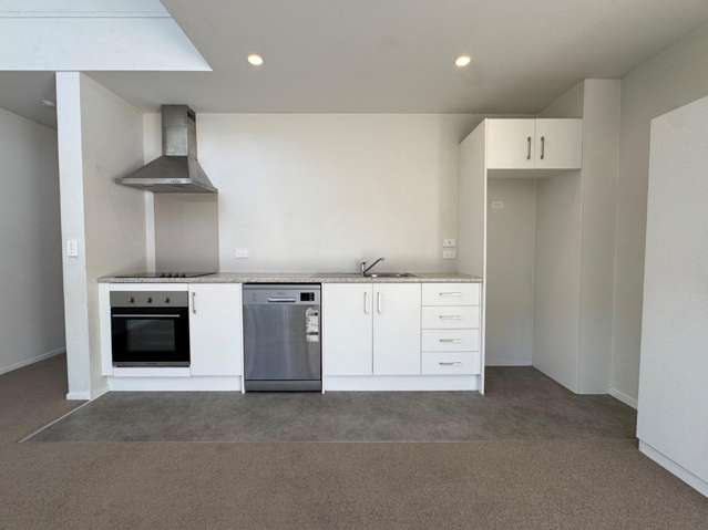 15/17 Owens Place Mount Maunganui_2