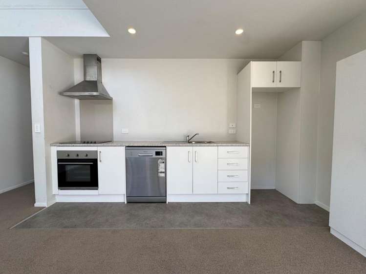 15/17 Owens Place Mount Maunganui_2