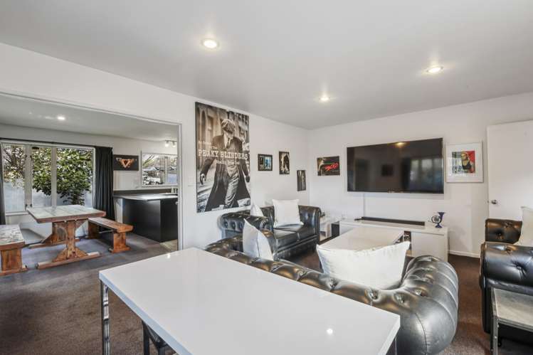 2/74 Russley Road Russley_2