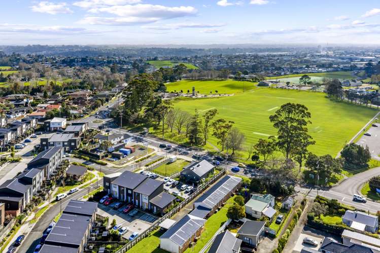 460 West Coast Road Glen Eden_2