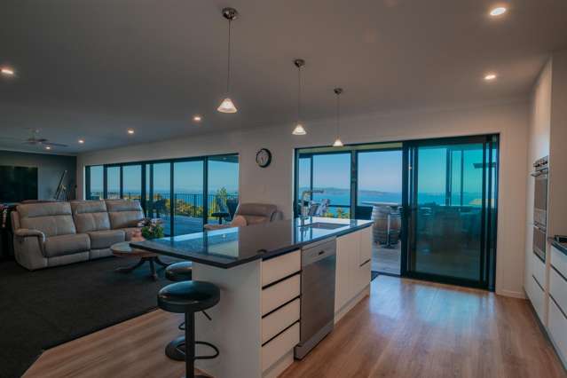 212 Black Jack Road Kuaotunu_2