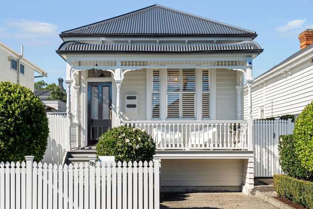 Private Ponsonby Oasis