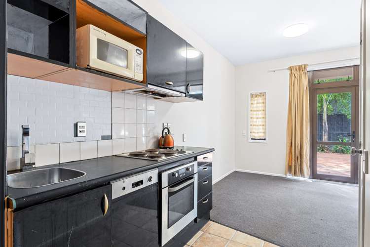 91/92 Bush Road Albany_5