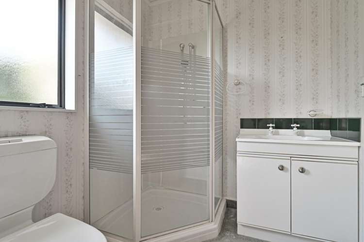 1213B Ada Street Parkvale_8