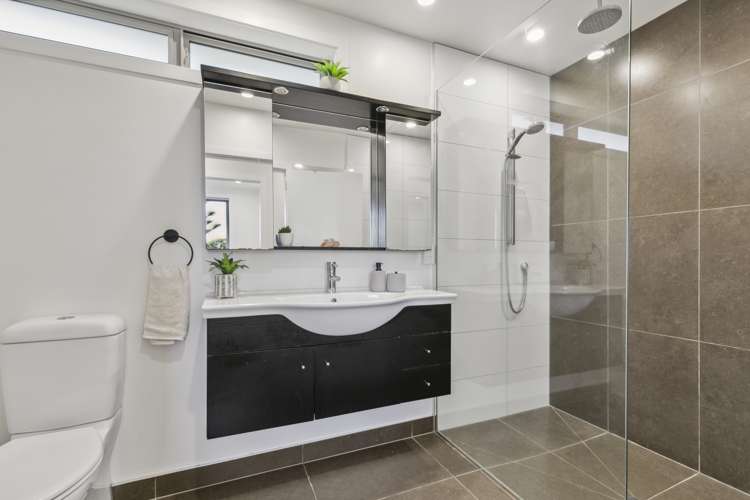 181 Buckley Road Southgate_10