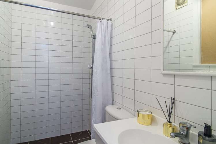 82 Daniell Street Newtown_8