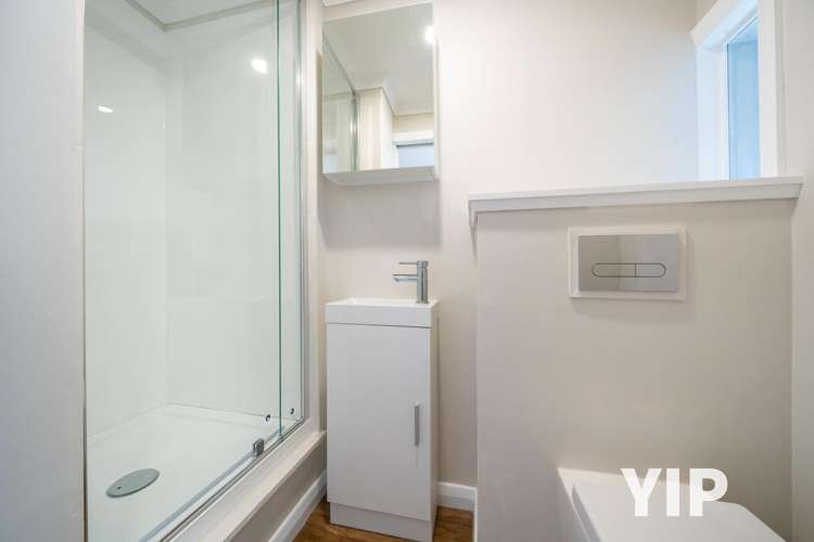 51 Tarawera Road Johnsonville_14