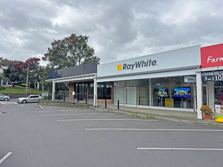 Unit B/358 Beach Road Mairangi Bay_9