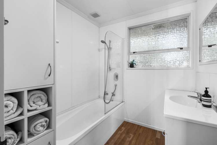 8a Earl Place Hokowhitu_9