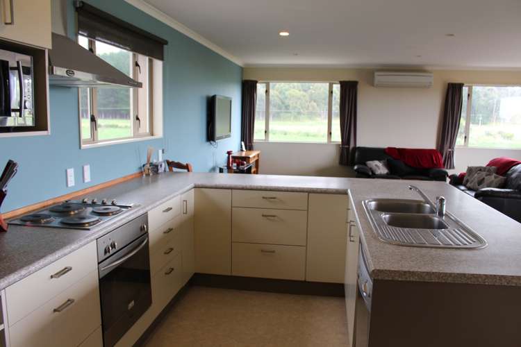 2260/2252 Waimarama Road Waimarama_6