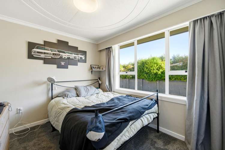 227 & 229 Bain Street Clifton_15