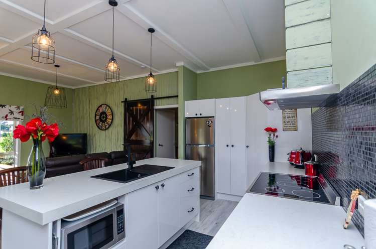 43 Andersons Line Carterton_8