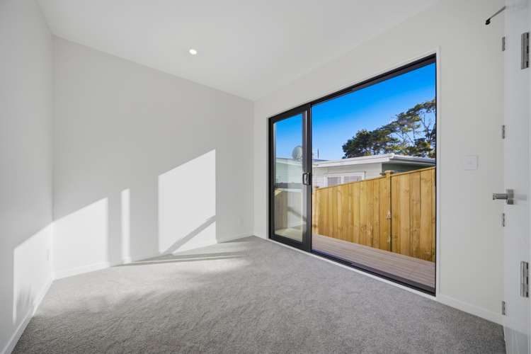 16A & 16D Madison Place Forrest Hill_12