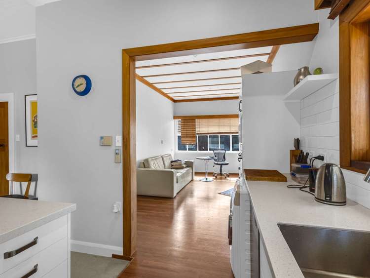 89 Georges Drive Napier South_25