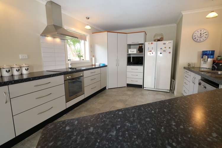 6 Endelave Way Carterton_8