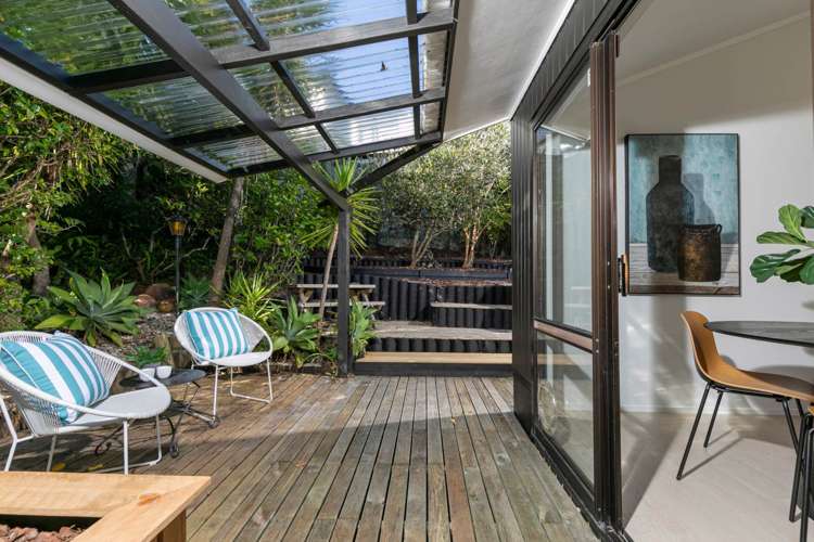 1/24 Wisteria Way Mairangi Bay_16