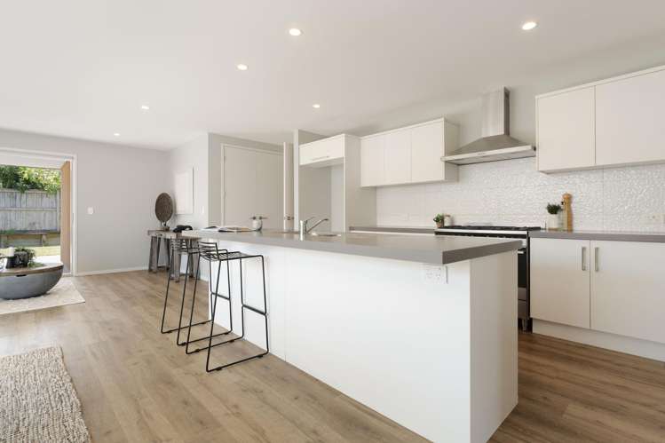 17 Puhirake Crescent Pyes Pa_7