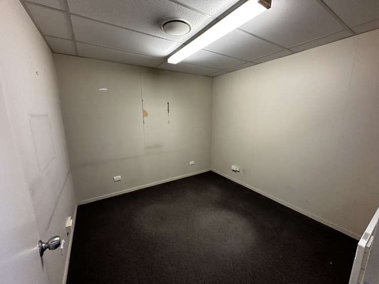 60 Fox Street South Dunedin_10