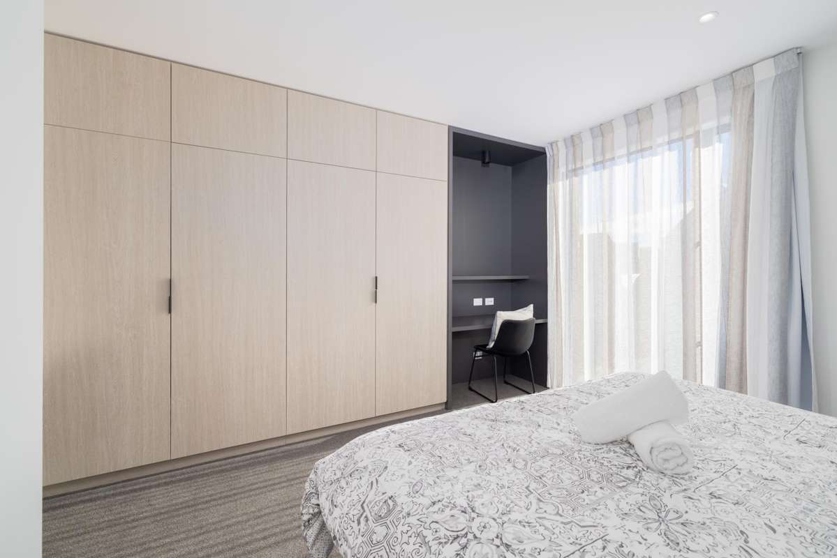 3/360 Montreal Street_3