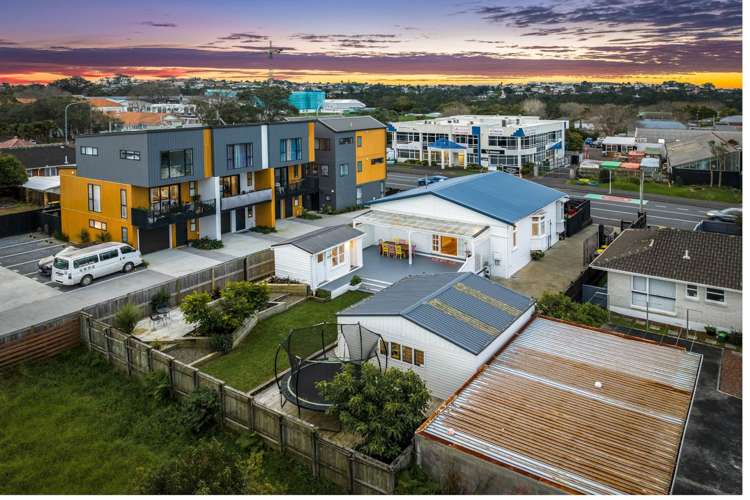 126 Onewa Road Northcote_23