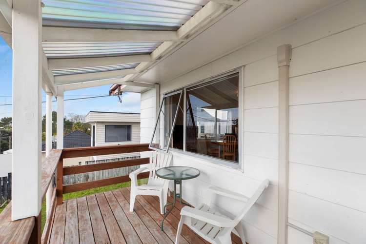 2/321 Triangle Road Massey_1