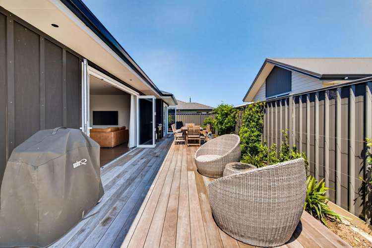 11 Whangaehu Place Te Awa_23