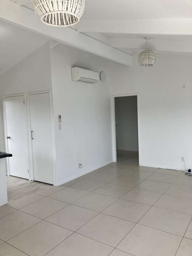 5A Rimu Road Stanmore Bay_1