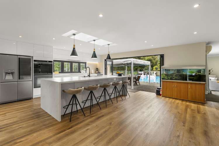 261 Wright Road Dairy Flat_2