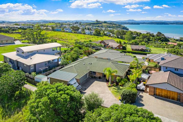 89 Athol Place Algies Bay_6