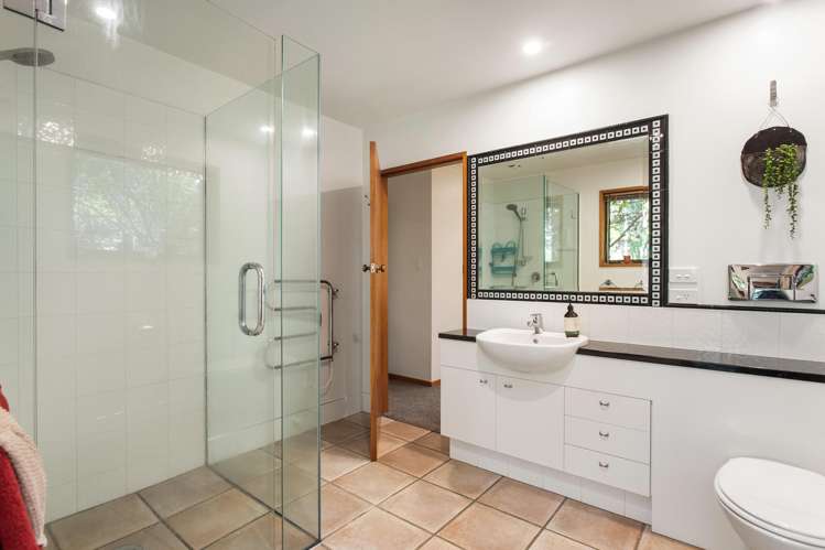 46 Woodills Road Akaroa_11