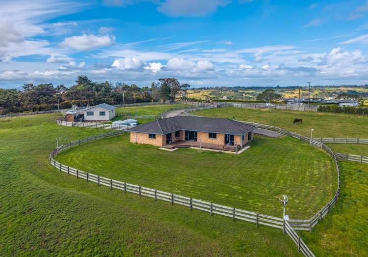 118 Cottle Road Taupaki_2