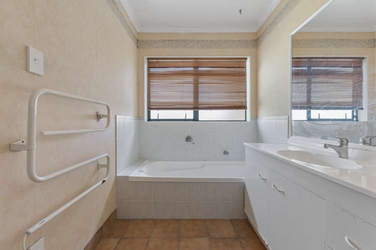 18 Eastland Road Flat Bush_8