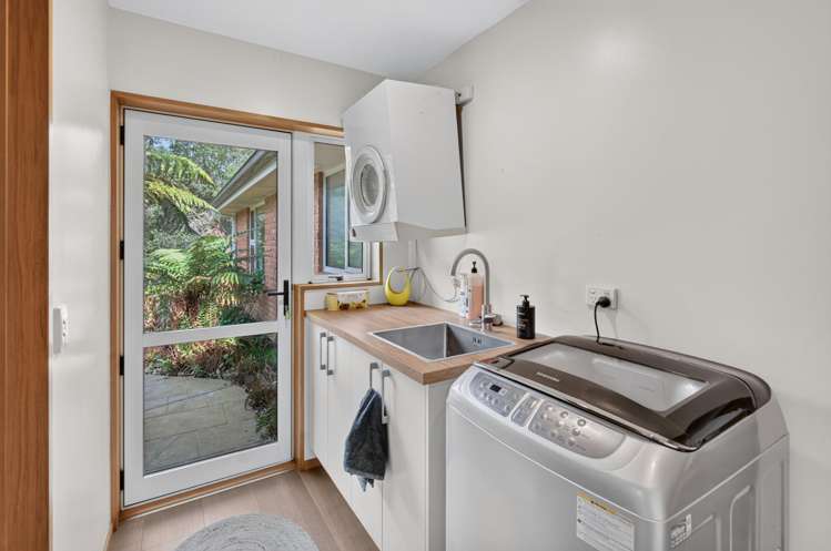 367 Norwood Road Burnham_17