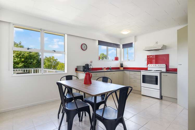 22 Bay Grove Pukehangi_7