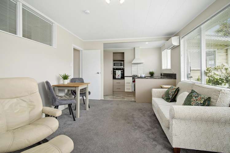 3/44 Britannia Street Petone_2